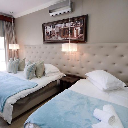 Abella Bed And Breakfast Vryburg Extérieur photo