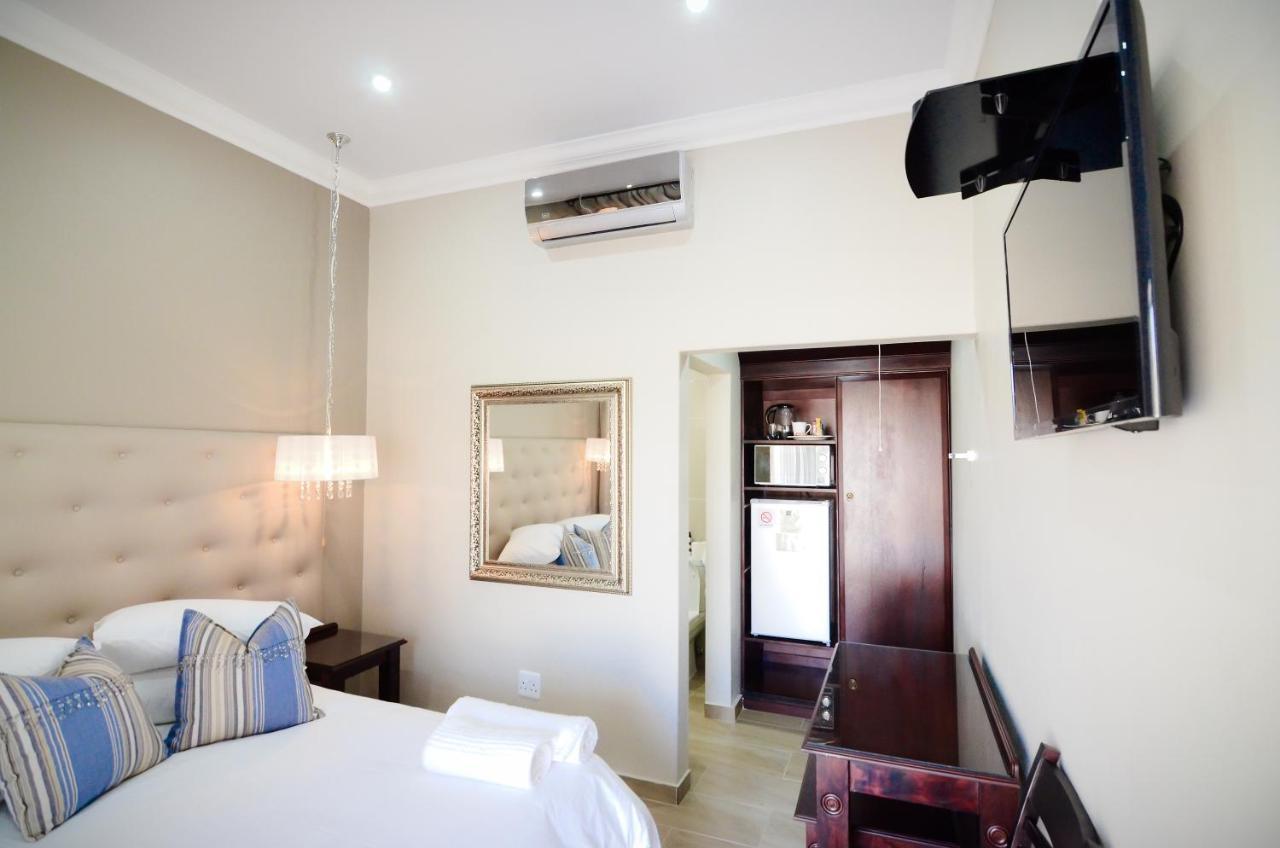 Abella Bed And Breakfast Vryburg Extérieur photo