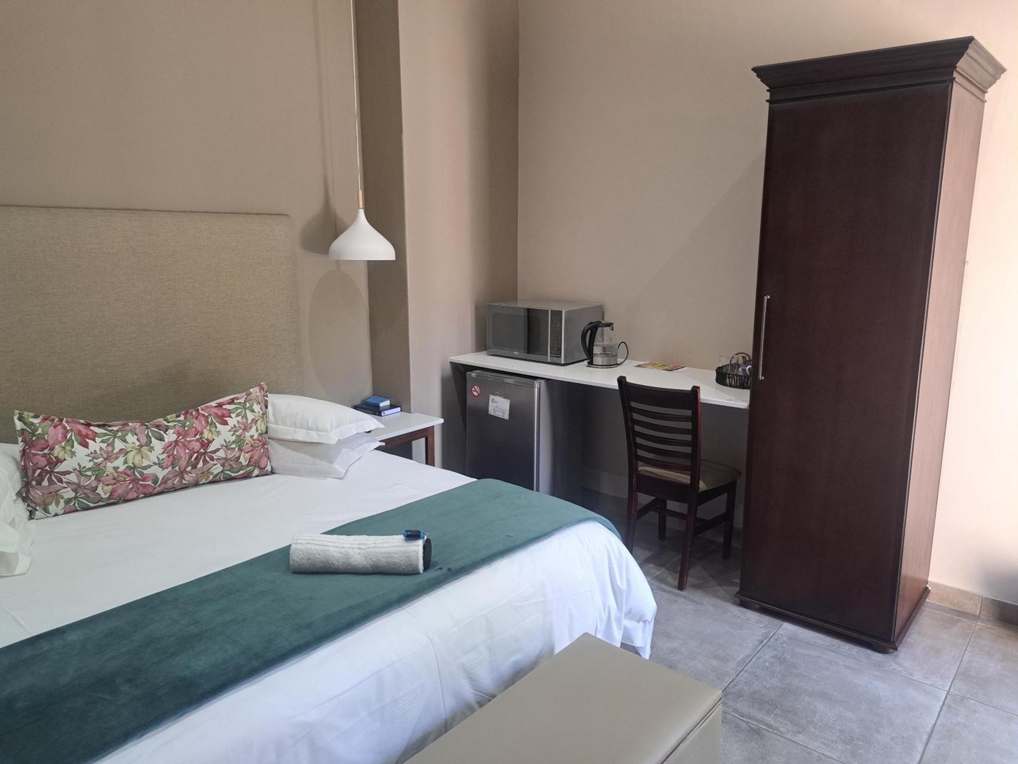 Abella Bed And Breakfast Vryburg Extérieur photo