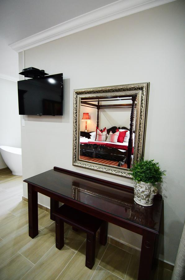Abella Bed And Breakfast Vryburg Extérieur photo