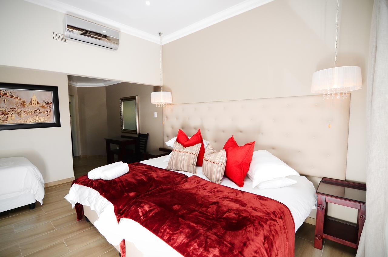 Abella Bed And Breakfast Vryburg Extérieur photo